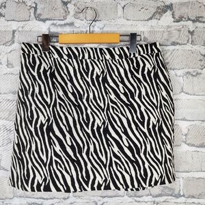 Promod Black White Zebra Print Mini Skirt Exposed Zip Size 42/10 glamoratti